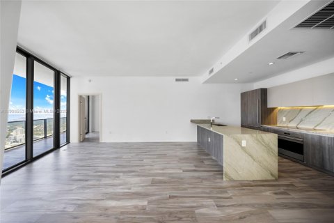 Copropriété à louer à Miami, Floride: 3 chambres, 122.82 m2 № 2056793 - photo 7
