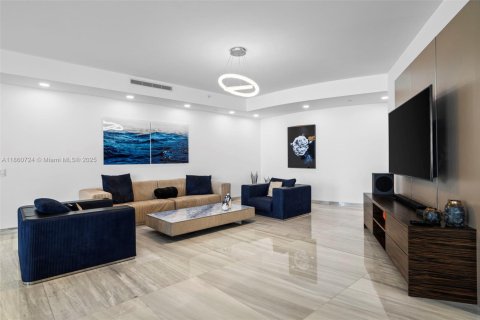 Copropriété à louer à Sunny Isles Beach, Floride: 4 chambres, 385.92 m2 № 1957619 - photo 10