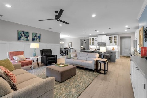 House in Sarasota, Florida 3 bedrooms, 243.59 sq.m. № 2202679 - photo 10