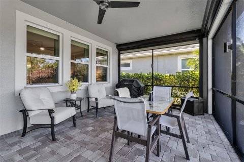 House in Sarasota, Florida 3 bedrooms, 243.59 sq.m. № 2202679 - photo 26