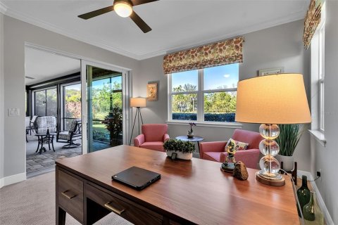 House in Sarasota, Florida 3 bedrooms, 243.59 sq.m. № 2202679 - photo 12