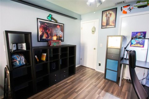 Adosado en venta en Tampa, Florida, 2 dormitorios, 111.76 m2 № 2157735 - foto 12