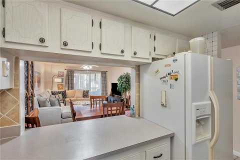 Condo in Clearwater, Florida, 2 bedrooms  № 1661980 - photo 5