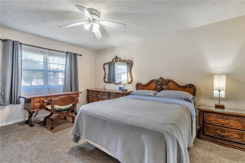 Condo in Clearwater, Florida, 2 bedrooms  № 1661980 - photo 7