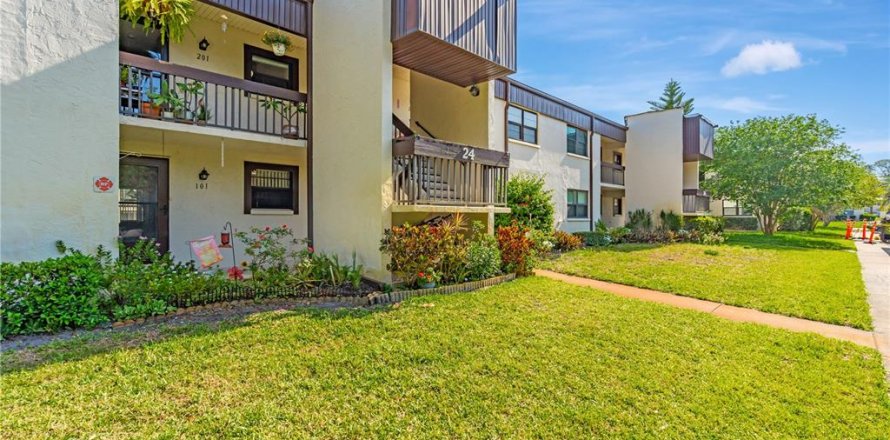 Condo in Clearwater, Florida, 2 bedrooms  № 1661980