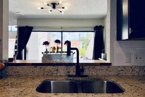 Condominio en venta en Tampa, Florida, 2 dormitorios, 129.13 m2 № 1745261 - foto 10