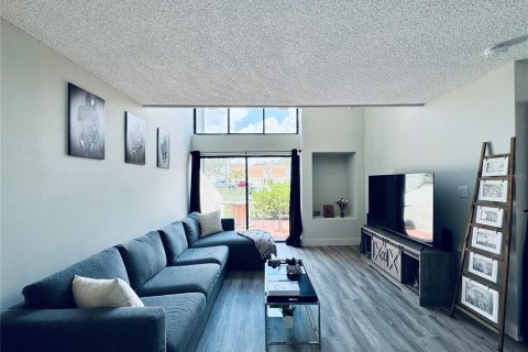 Condominio en venta en Tampa, Florida, 2 dormitorios, 129.13 m2 № 1745261 - foto 22