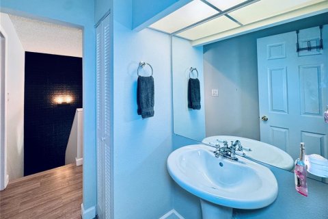 Condominio en venta en Tampa, Florida, 2 dormitorios, 129.13 m2 № 1745261 - foto 28