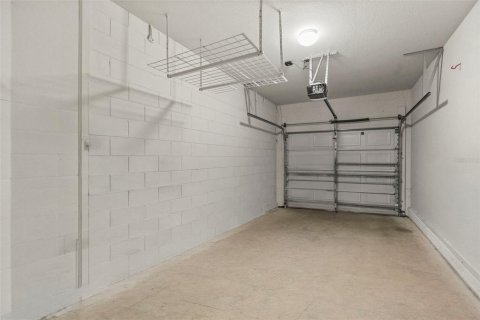 Villa ou maison à vendre à Sanford, Floride: 3 chambres, 156.73 m2 № 2434531 - photo 24