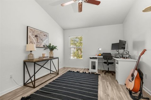 Villa ou maison à vendre à Sanford, Floride: 3 chambres, 156.73 m2 № 2434531 - photo 21
