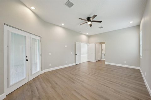 Villa ou maison à vendre à Zephyrhills, Floride: 4 chambres, 241.82 m2 № 1907602 - photo 20