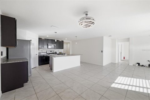 House in Riverview, Florida 4 bedrooms, 171.5 sq.m. № 2430321 - photo 18