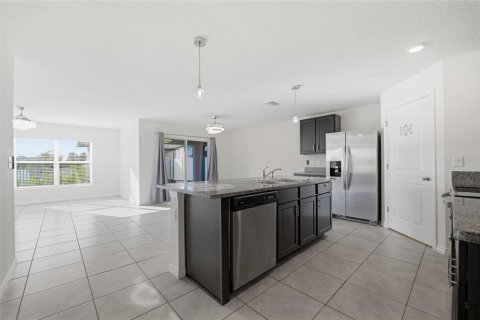 House in Riverview, Florida 4 bedrooms, 171.5 sq.m. № 2430321 - photo 15
