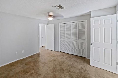 House in Spring Hill, Florida 2 bedrooms, 119.29 sq.m. № 1847402 - photo 17