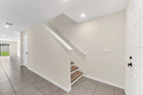 House in Riverview, Florida 5 bedrooms, 234.3 sq.m. № 2210414 - photo 3