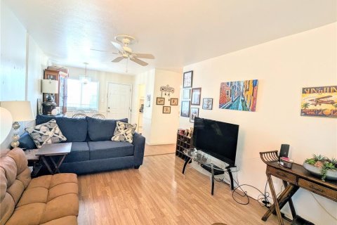 Condominio en alquiler en Bradenton, Florida, 1 dormitorio, 53.51 m2 № 1817245 - foto 12