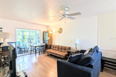 Condominio en alquiler en Bradenton, Florida, 1 dormitorio, 53.51 m2 № 1817245 - foto 10