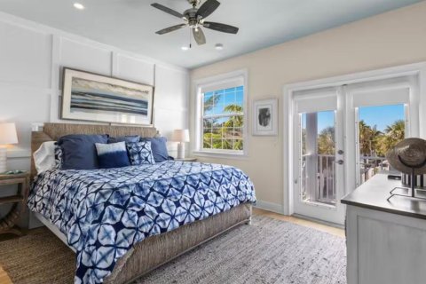 Casa en venta en Holmes Beach, Florida, 6 dormitorios, 227.89 m2 № 1909831 - foto 11