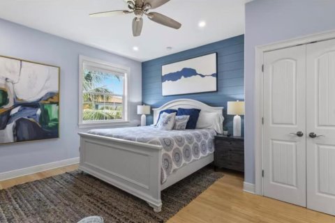 Casa en venta en Holmes Beach, Florida, 6 dormitorios, 227.89 m2 № 1909831 - foto 10