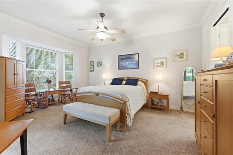 House in Winter Haven, Florida 4 bedrooms, 231.79 sq.m. № 2102678 - photo 25