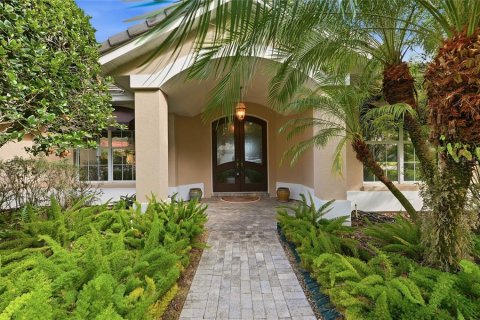 House in Winter Haven, Florida 4 bedrooms, 231.79 sq.m. № 2102678 - photo 8