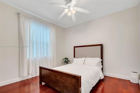 Casa en venta en Weston, Florida, 4 dormitorios, 257.99 m2 № 1761707 - foto 15