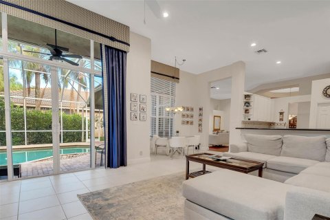 Casa en venta en Weston, Florida, 4 dormitorios, 257.99 m2 № 1761707 - foto 2