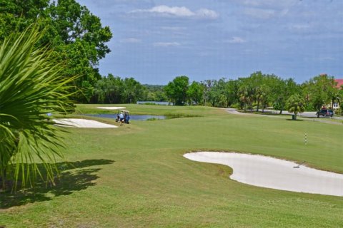 Condominio en alquiler en Bradenton, Florida, 3 dormitorios, 217.67 m2 № 1904468 - foto 5