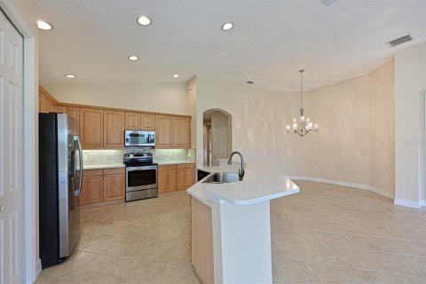 Condominio en alquiler en Bradenton, Florida, 3 dormitorios, 217.67 m2 № 1904468 - foto 8