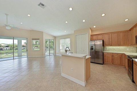 Condominio en alquiler en Bradenton, Florida, 3 dormitorios, 217.67 m2 № 1904468 - foto 21