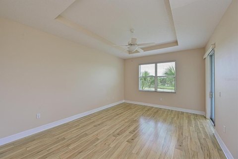 Condominio en alquiler en Bradenton, Florida, 3 dormitorios, 217.67 m2 № 1904468 - foto 11