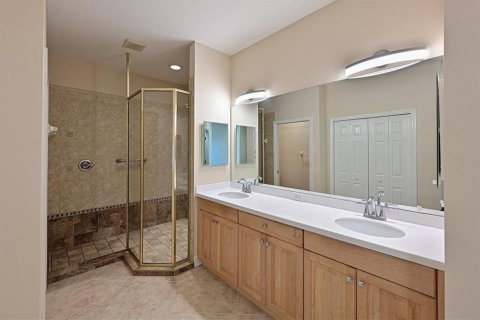 Condominio en alquiler en Bradenton, Florida, 3 dormitorios, 217.67 m2 № 1904468 - foto 12