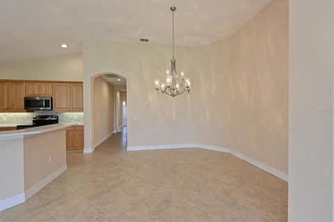 Condominio en alquiler en Bradenton, Florida, 3 dormitorios, 217.67 m2 № 1904468 - foto 10