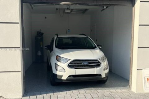 Купить виллу или дом в Лихай-Эйкерс, Флорида 3 спальни, № 2028498 - фото 8