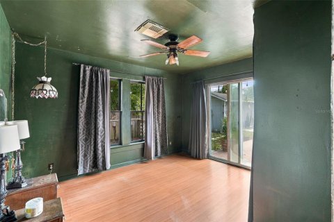 Villa ou maison à vendre à Tampa, Floride: 2 chambres, 64.94 m2 № 2425305 - photo 11