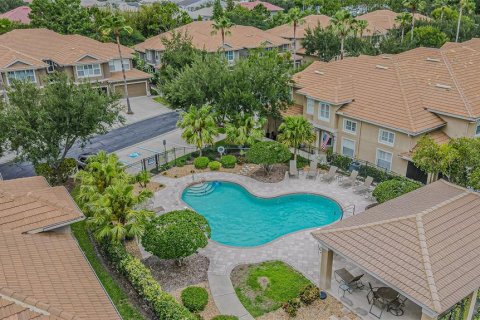 Touwnhouse à vendre à Dunedin, Floride: 2 chambres, 160.81 m2 № 2201036 - photo 4