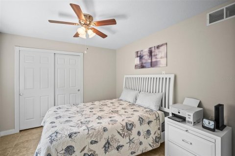 House in Sarasota, Florida 3 bedrooms, 143.81 sq.m. № 1761132 - photo 19