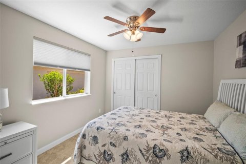 House in Sarasota, Florida 3 bedrooms, 143.81 sq.m. № 1761132 - photo 20