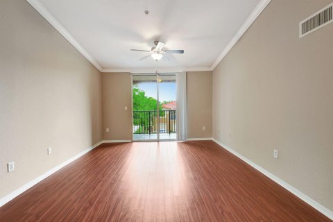 Condo in Delray Beach, Florida, 2 bedrooms № 2153734 - photo 13