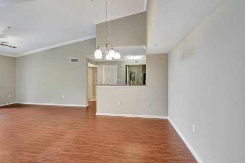 Condo in Delray Beach, Florida, 2 bedrooms № 2153734 - photo 3