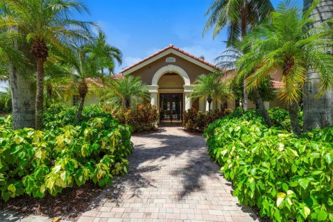 Condo in Delray Beach, Florida, 2 bedrooms № 2153734 - photo 27