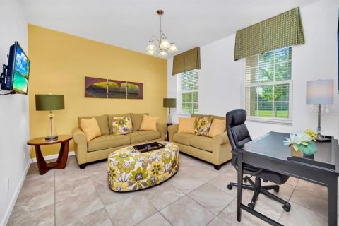Casa en venta en Davenport, Florida, 6 dormitorios, 345.78 m2 № 1562650 - foto 6