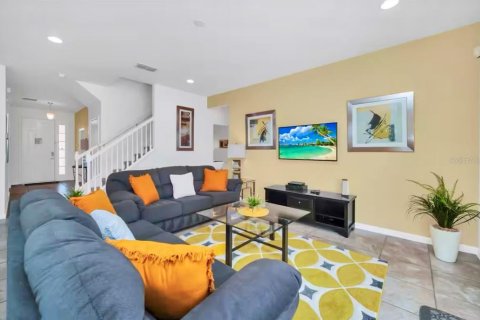 Casa en venta en Davenport, Florida, 6 dormitorios, 345.78 m2 № 1562650 - foto 30