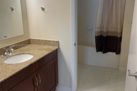 Copropriété à vendre à Miami, Floride: 1 chambre, 72.46 m2 № 1973449 - photo 11