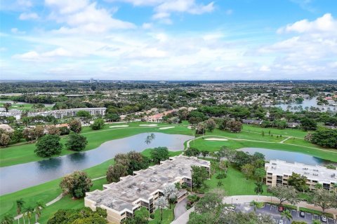 Купить кондоминиум в Уэстон, Флорида 2 спальни, 114.73м2, № 2028181 - фото 30