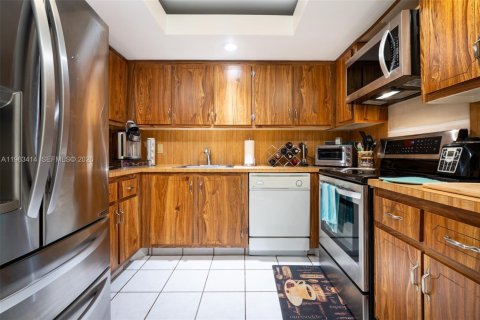 Купить кондоминиум в Уэстон, Флорида 2 спальни, 114.73м2, № 2028181 - фото 19