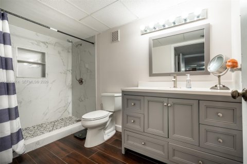 Купить кондоминиум в Уэстон, Флорида 2 спальни, 114.73м2, № 2028181 - фото 13