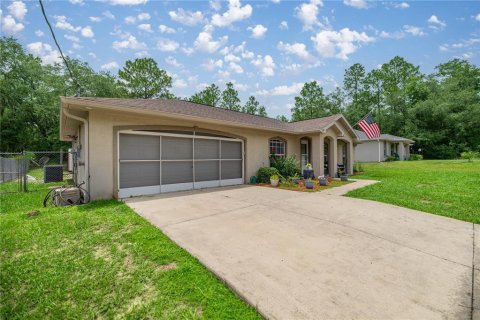 House in Ocala, Florida 3 bedrooms, 127.93 sq.m. № 1827049 - photo 3