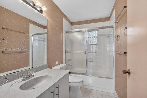 Купить виллу или дом в Санрайз, Флорида 3 спальни, 132.94м2, № 2002293 - фото 20