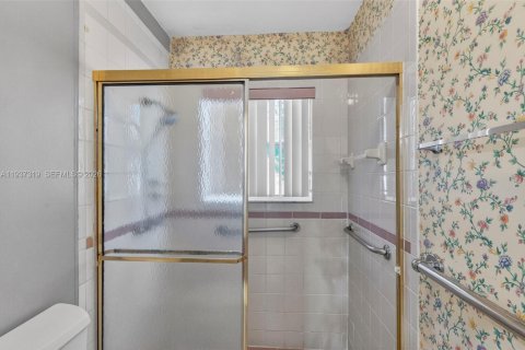 Купить виллу или дом в Санрайз, Флорида 3 спальни, 132.94м2, № 2002293 - фото 19